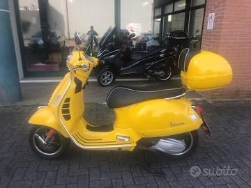 Vespa GTS 300 hpe super