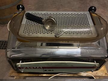 Macchina per caffè faema e61
