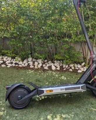 monopattino elettrico navee s40 x altro monopattin