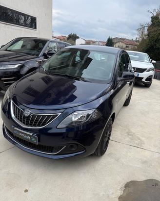 Lancia Ypsilon 1.0 FireFly 5 porte S&S Hybrid Ecoc