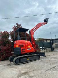 E176 Escavatore 32 q.li girosagoma