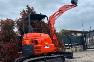 E176 Escavatore 32 q.li girosagoma