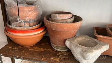 Mortaio antico in pietra bianca – Arredo rustico