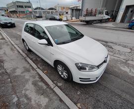 VOLKSWAGEN Golf 7ª serie - 2015