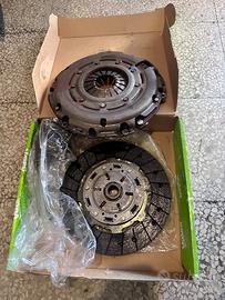 Frizione Fiat 500l 1.6 120cv