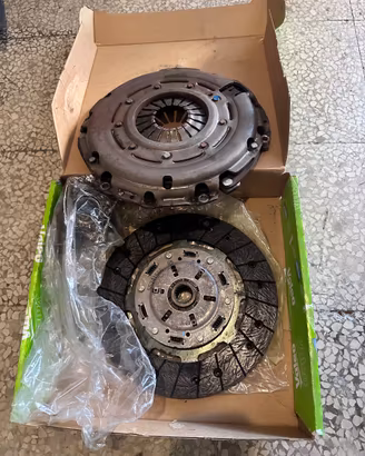 Frizione Fiat 500l 1.6 120cv