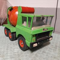 CAMION BETONIERA IN METALLO 