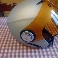 caschetto per sci più occhiali oakley