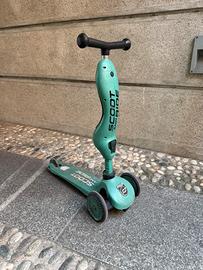 Monopattino Triciclo scoot and ride
