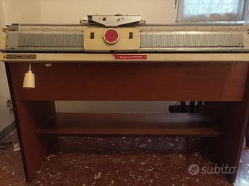 Macchina per maglieria Empisal Knitmaster SRN-305