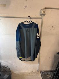 Anbigliamento enduro fuoristrada