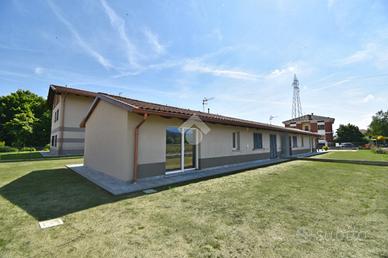 PORZIONE DI BIFAMILIARE A CASCINETTE D'IVREA