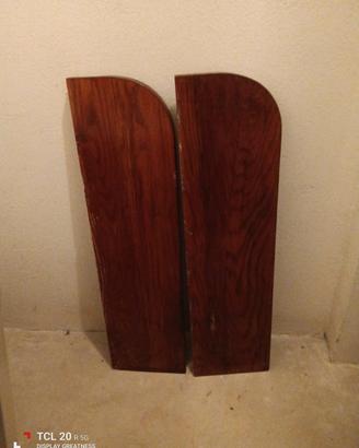 Due mensole in legno massello di rovere