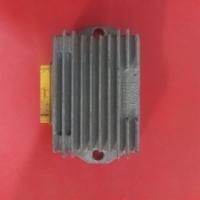 regolatore di tensione piaggio vespa ET4 leader MM