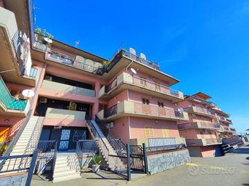Appartamento di 100 m² con 4 locali a Aci Sant'Ant