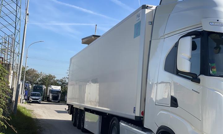 Semirimorchio krone frigo mt 13.60 fna 10-2026