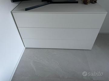 Comò moderno bianco – 3 cassetti capienti