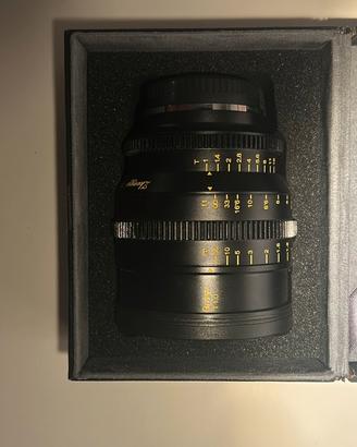 Obiettivo cine 20mm