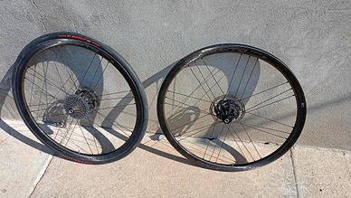 ruote campagnolo BORA WTO 33 disc