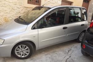 Auto Fiat Multipla 