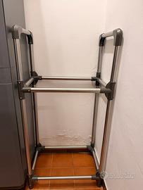 Scaffale per pneumatici