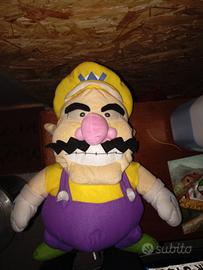 peluche wario