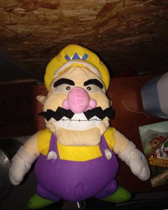 peluche wario