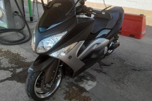 Yamaha T Max - 2011