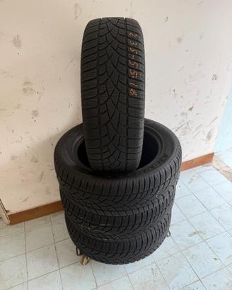 Gomme invernali 235 55 18  100H Dunlop