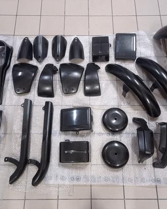 accessori in carbonio per Harley Davidson 