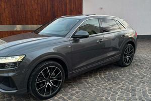 Audi Q8 50 TDI 286CV S Line 47.000€
