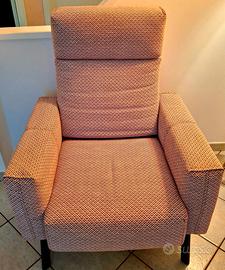 Poltrona recrinabile