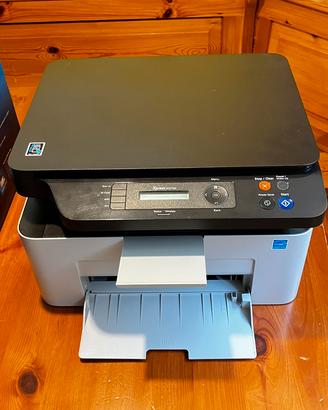 Stampante Laser Multifunzione Wi-Fi Samsung M2070W