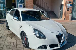 MOLTO BELLA GIULIETTA 2.0TDI 170CV