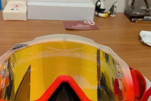 Casco Airoh + Occhiali Scott - cross