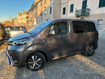 Toyota Pro Ace Verso 15 did 85 kw executive Grigio