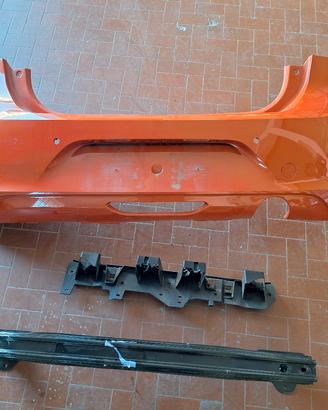 Opel Corsa F paraurti posteriore + traversa