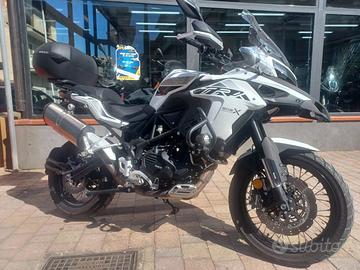 Benelli TRK 502 x