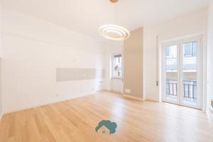 Bilocale 53 mq con balcone completamente ristruttu