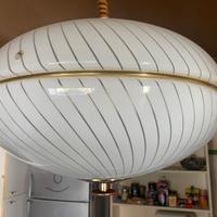 Lampadario a forma ellissoidale UFO pendente Niba