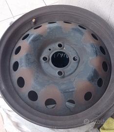 cerchi in ferro per clio serie 3