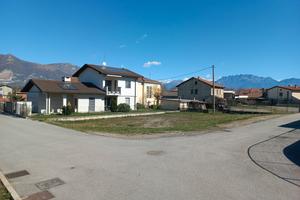 Terreno edificabile Molteno, via Stazione