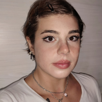 Cameriera, banconista, addetta alle vendite