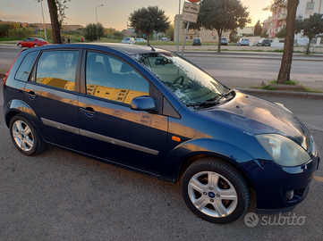 Ford fiesta 14tdci diesel 5p