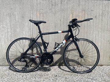 Bici da corsa leggera