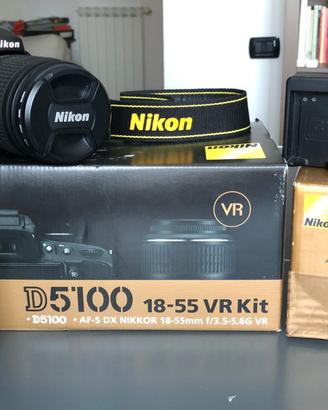 Nikon D5100 con 6300 scatti