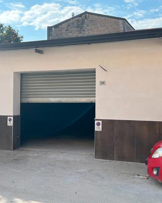 Ampio locale a sant'antimo