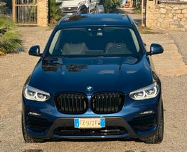 Bmw X3 xDrive20d tetto telecamere 360 cerchi 20