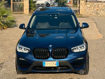 Bmw X3 xDrive20d tetto telecamere 360 cerchi 20