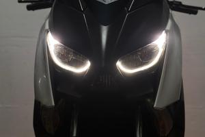 XMAX 300 del 2017